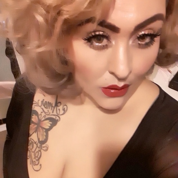 Meet your Posher, Mabel - Picture 1 of 7